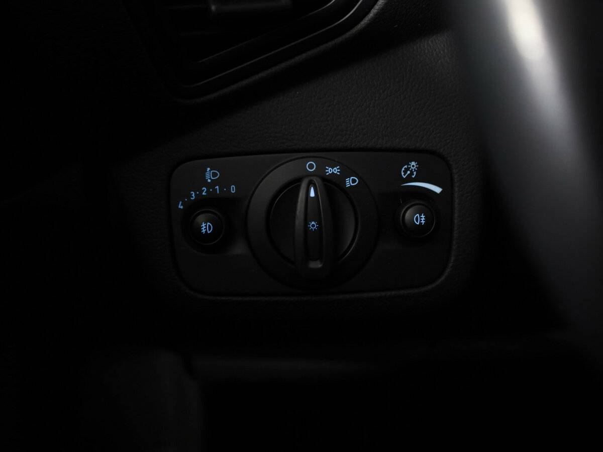 Б/У Форд Куга 2018 года. Фото: #23