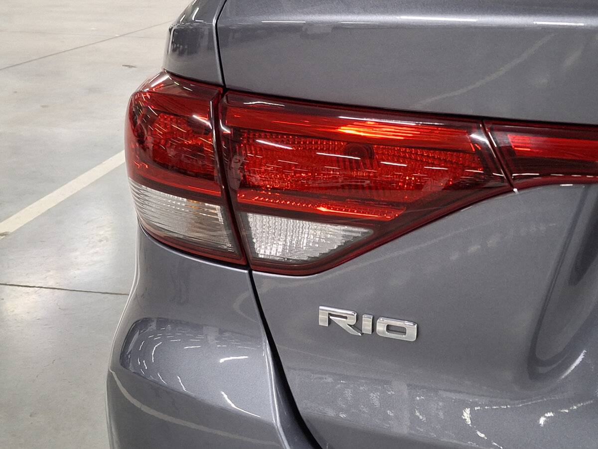 Б/У Киа Рио 2018 года. Фото: #8
