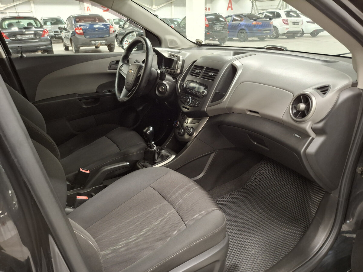 Б/У Шевроле Авео 2012 года. Фото: #10