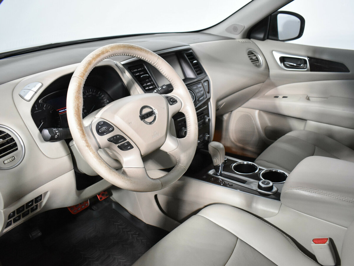 Б/У Ниссан Патфайндер 2014 года. Фото: #5