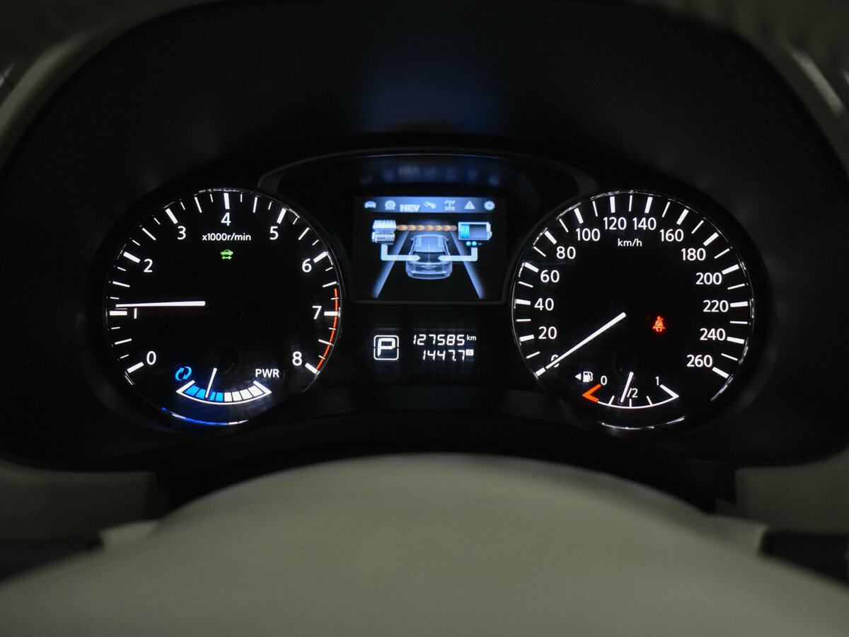 Б/У Ниссан Патфайндер 2014 года. Фото: #18