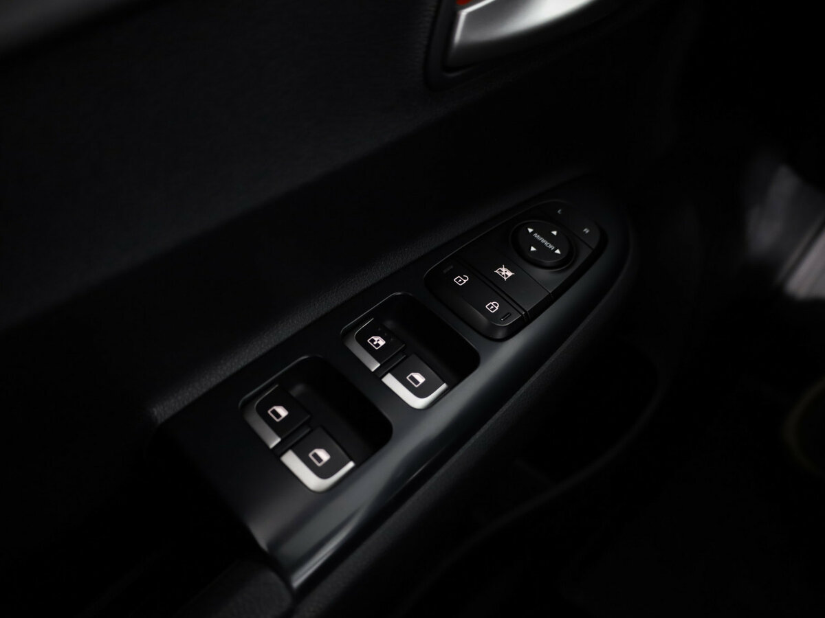 Б/У Киа Рио 2017 года. Фото: #22