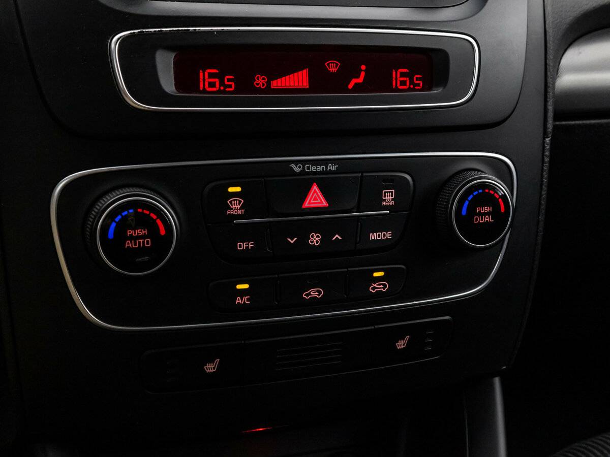 Б/У Киа Соренто 2013 года. Фото: #10