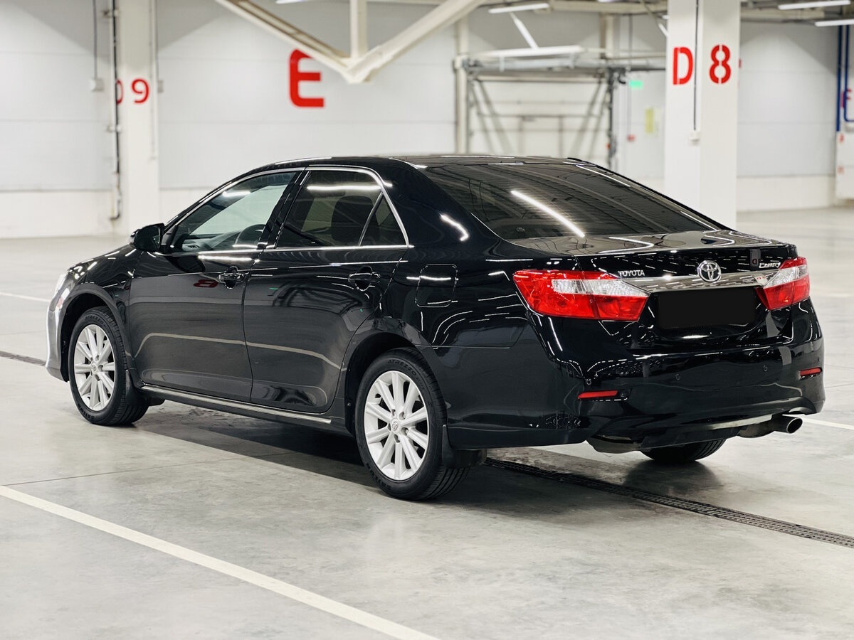 Б/У Тойота Камри 2013 года. Фото: #6