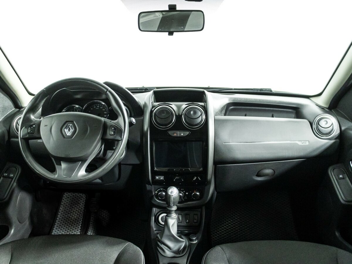 Б/У Рено Дастер 2018 года. Фото: #12