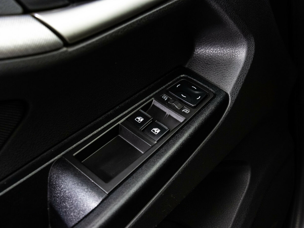 Б/У Лада (ВАЗ) Веста 2017 года. Фото: #11