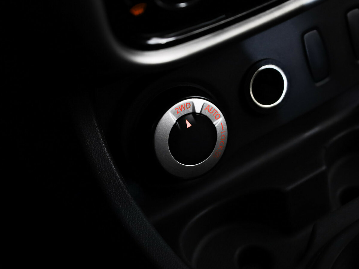 Б/У Рено Дастер 2014 года. Фото: #20