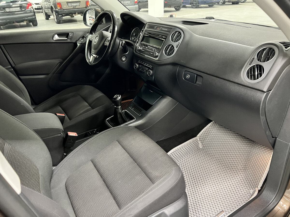 Б/У Фольксваген Тигуан 2014 года. Фото: #10