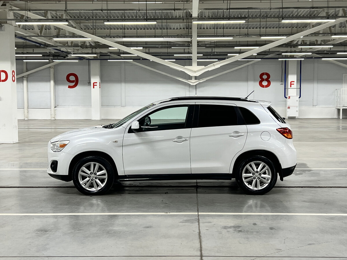 Б/У Митсубиши АС-Икс 2012 года. Фото: #7