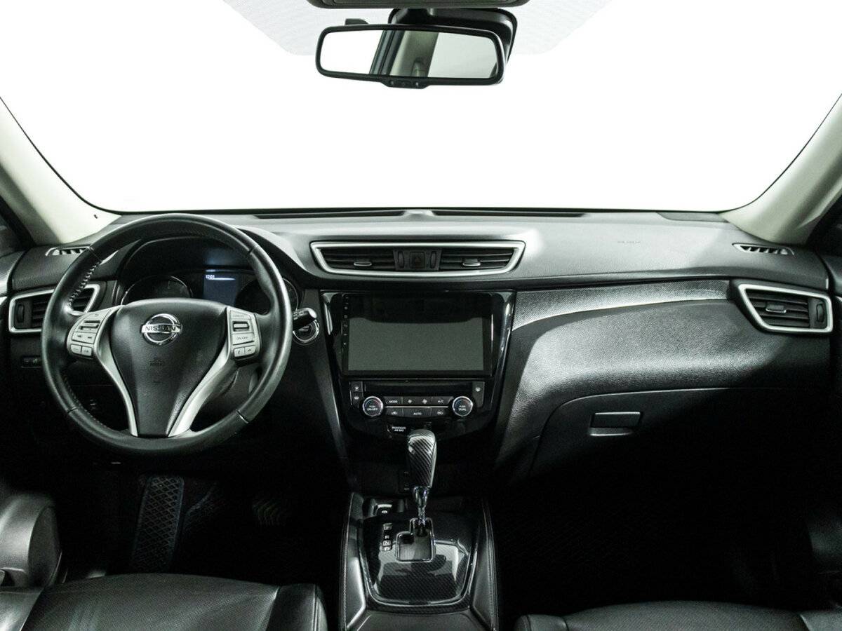 Б/У Ниссан Икс-Трейл 2017 года. Фото: #10