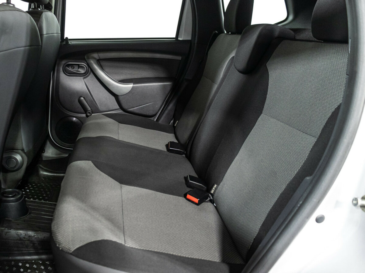 Б/У Рено Дастер 2017 года. Фото: #9