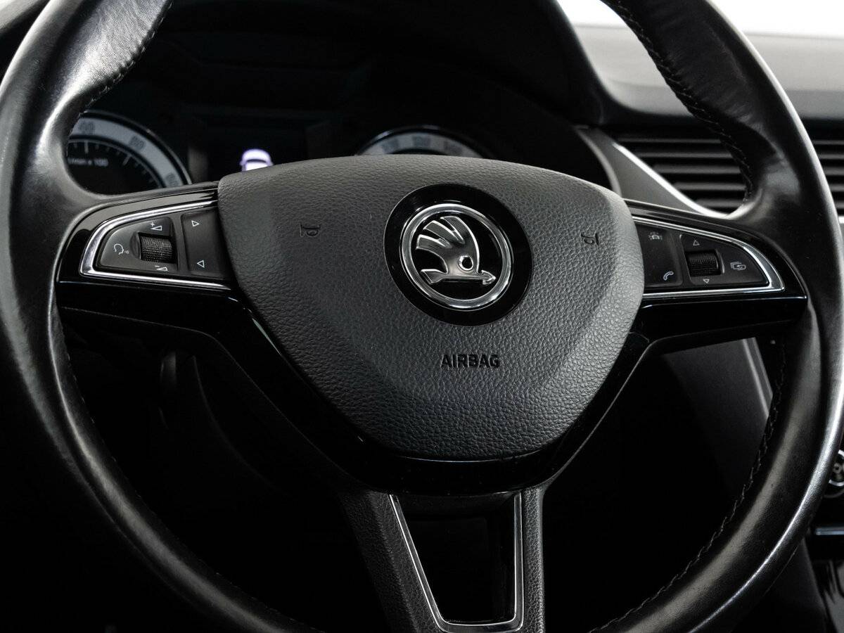 Б/У Шкода Октавия 2017 года. Фото: #8