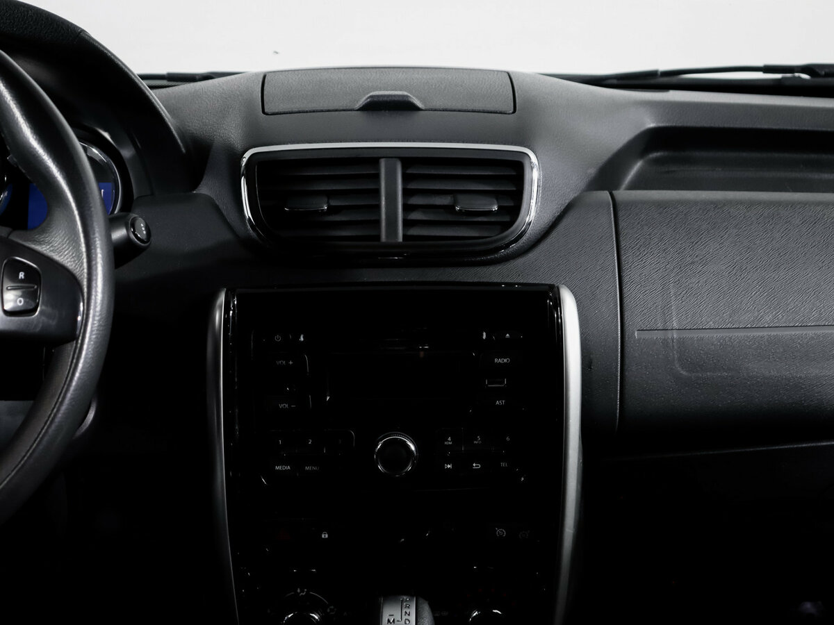 Б/У Ниссан Террано 2017 года. Фото: #12