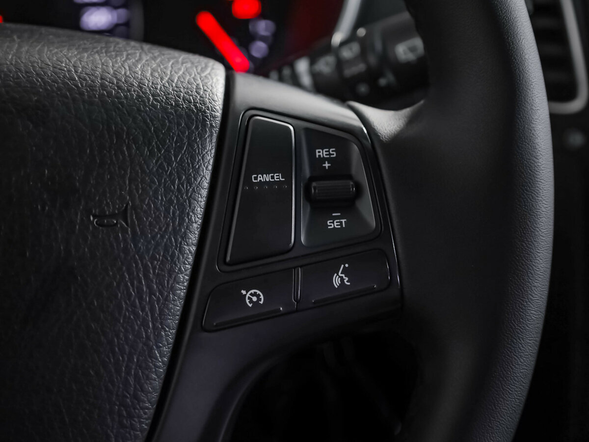 Б/У Киа Соренто 2013 года. Фото: #10