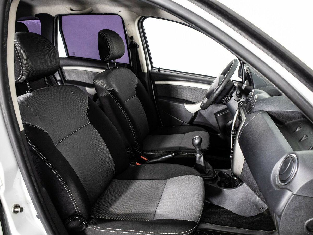 Б/У Рено Дастер 2014 года. Фото: #10