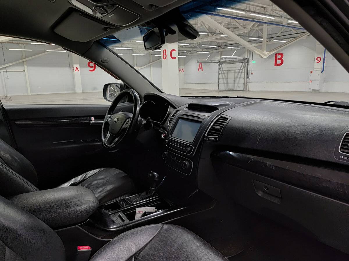 Б/У Киа Соренто 2013 года. Фото: #10