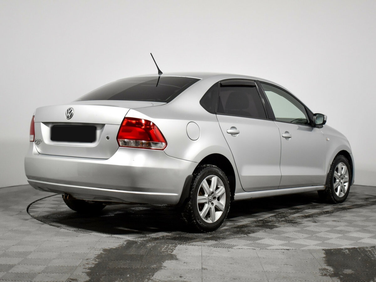 Б/У Фольксваген Поло 2015 года. Фото: #4