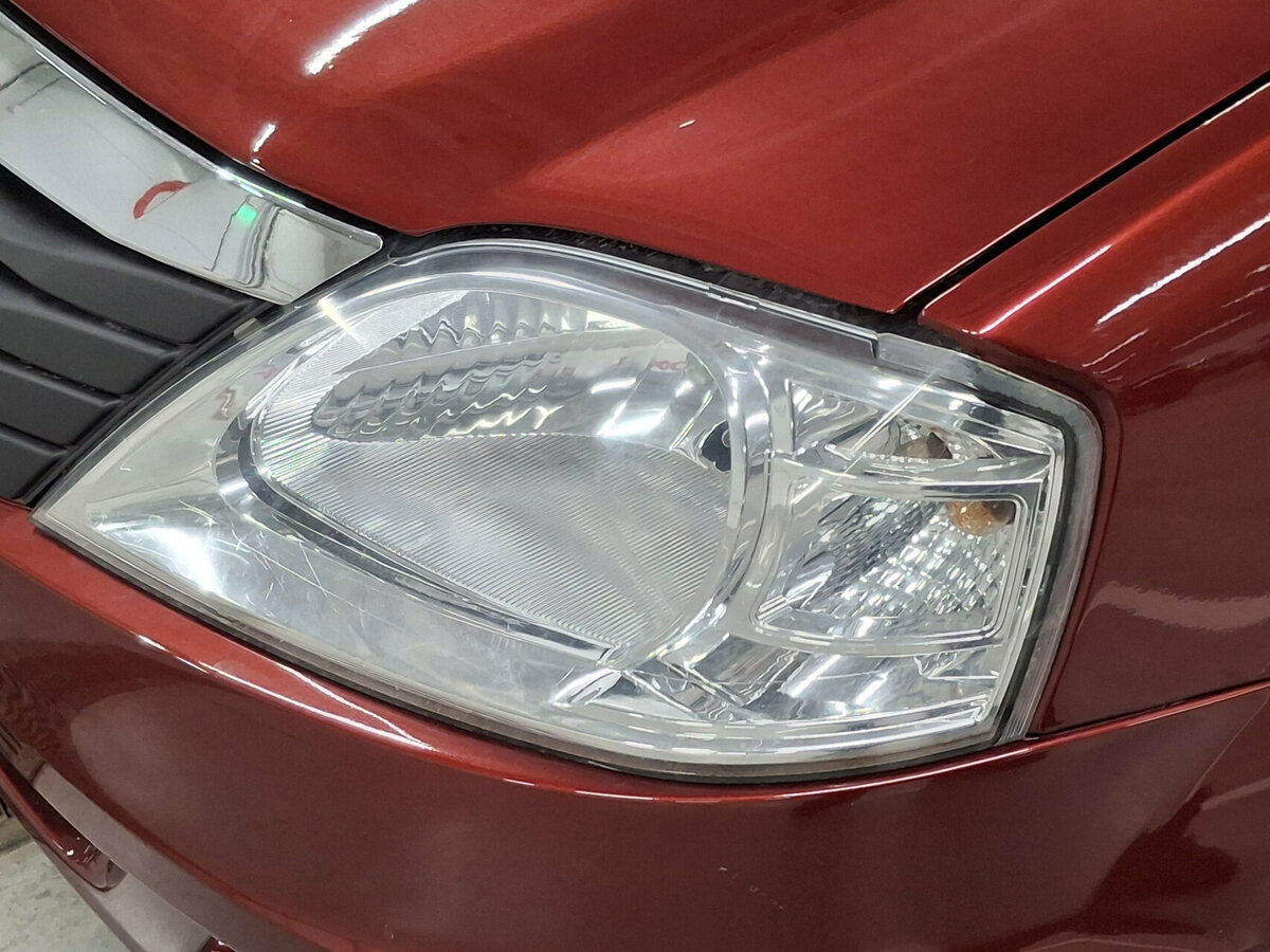 Б/У Рено Логан 2012 года. Фото: #16