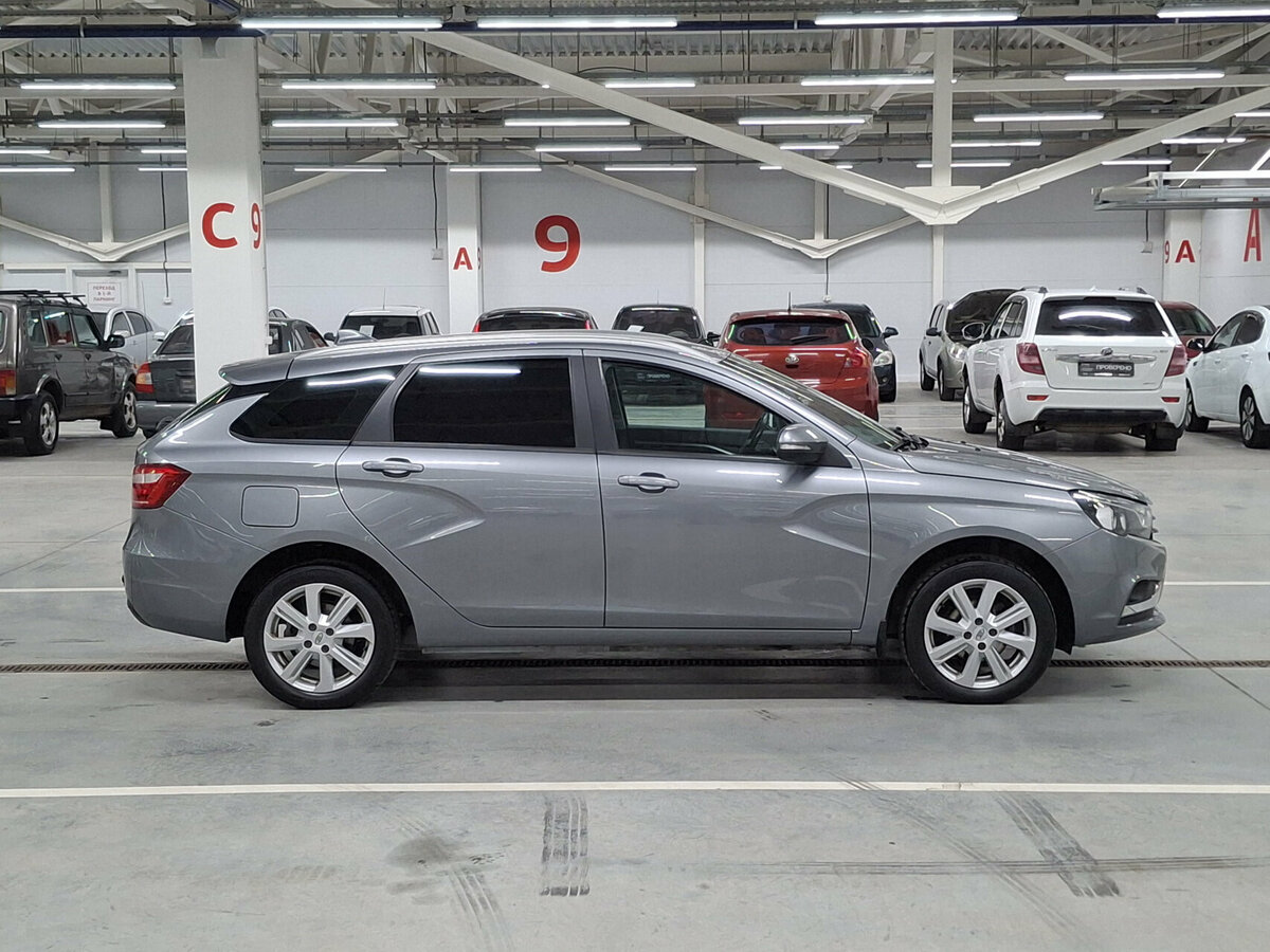 Б/У Лада (ВАЗ) Веста 2021 года. Фото: #3