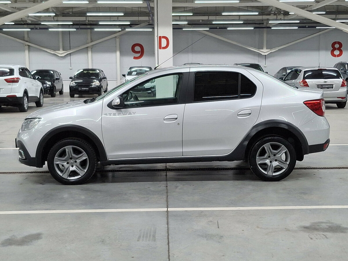 Б/У Рено Логан 2020 года. Фото: #7