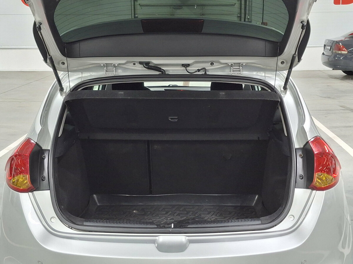 Б/У Киа Сид 2013 года. Фото: #9