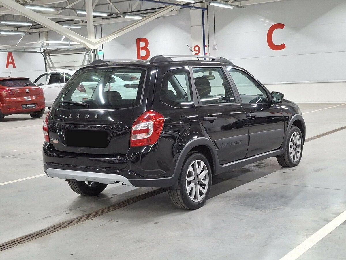 Б/У Лада (ВАЗ) Гранта 2022 года. Фото: #4