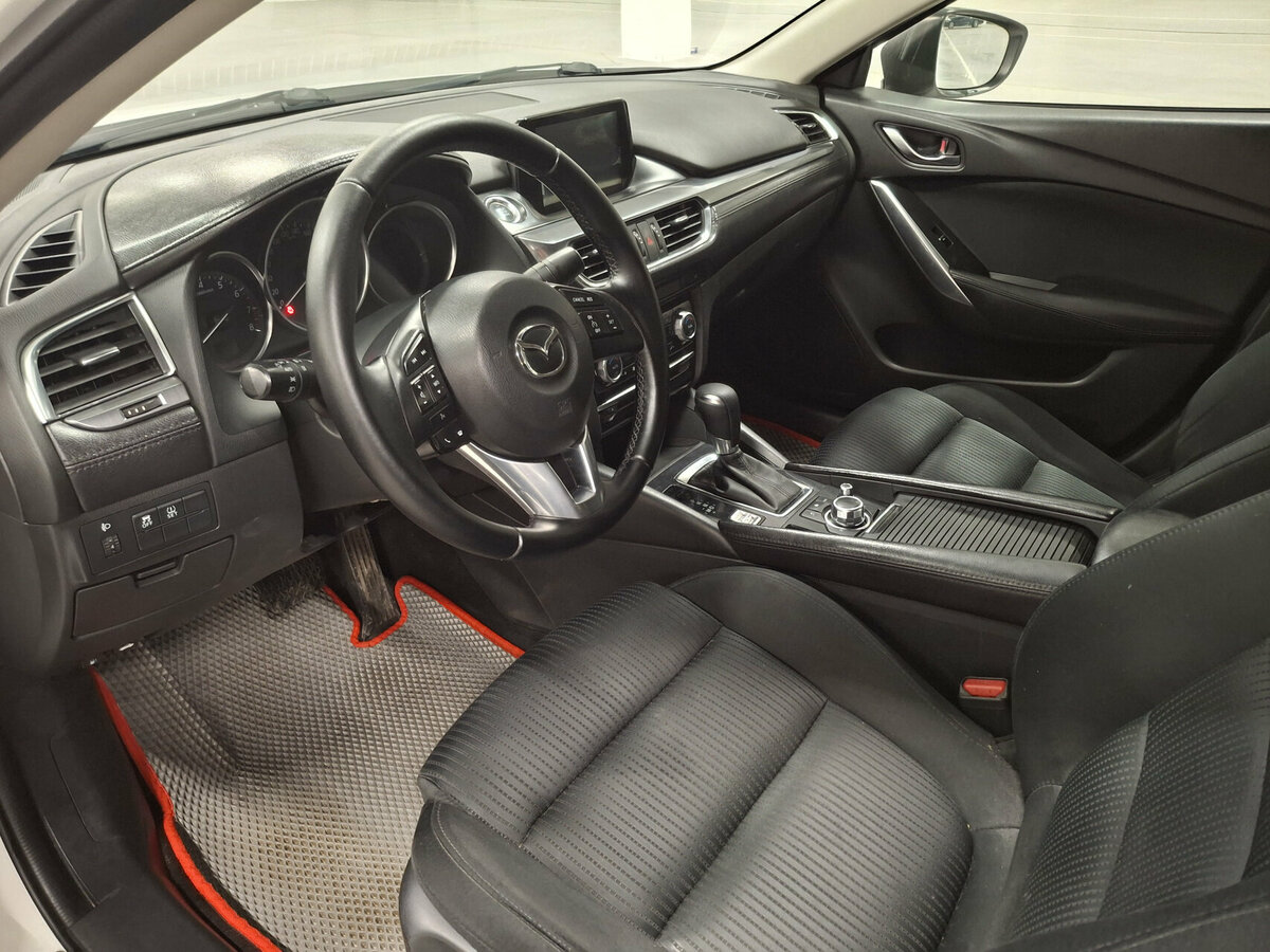 Б/У Мазда 6 2015 года. Фото: #15