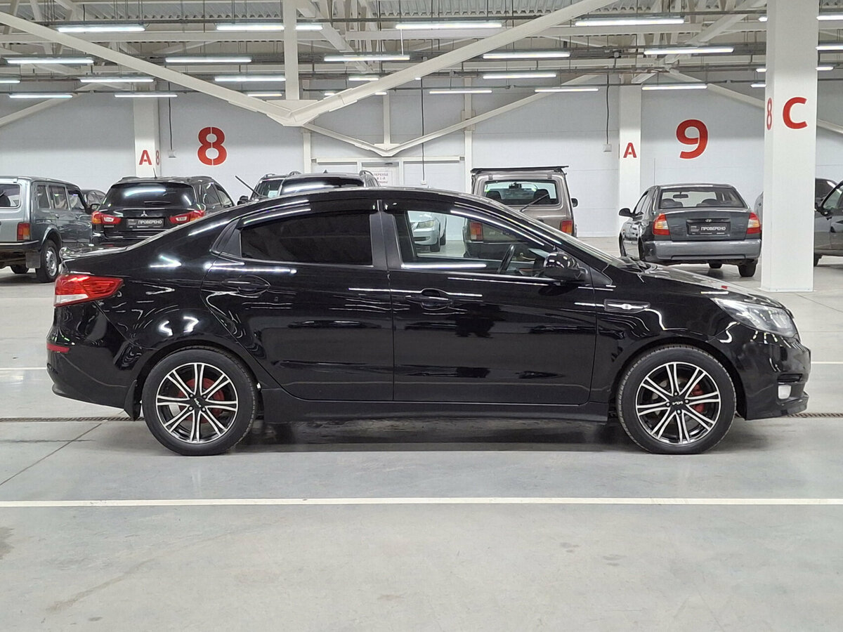 Б/У Киа Рио 2016 года. Фото: #3