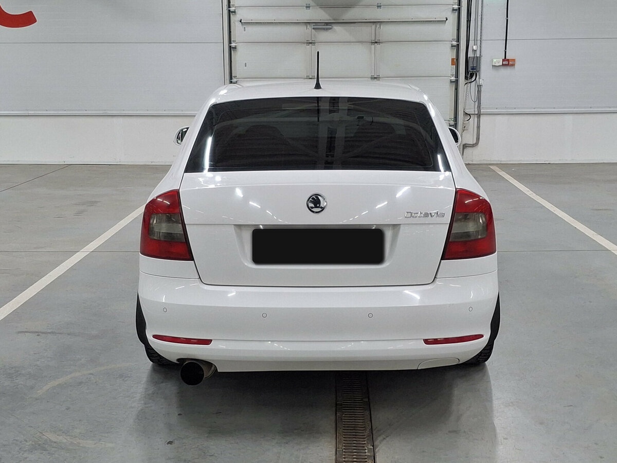 Б/У Шкода Октавия 2012 года. Фото: #5