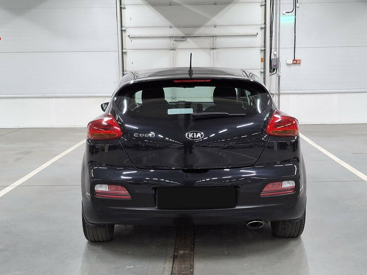 Б/У Киа Сид 2015 года. Фото: #5