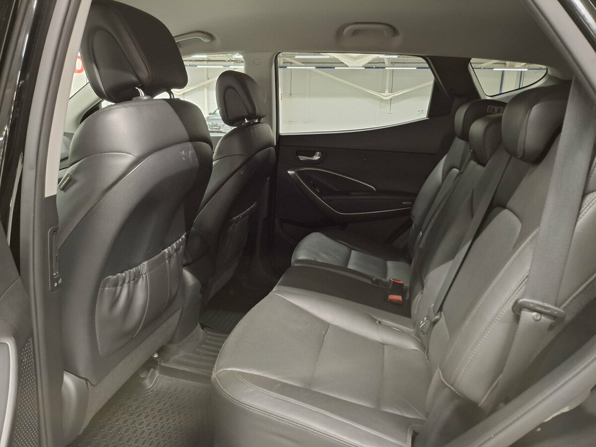 Б/У Хендай Санта Фе 2018 года. Фото: #11