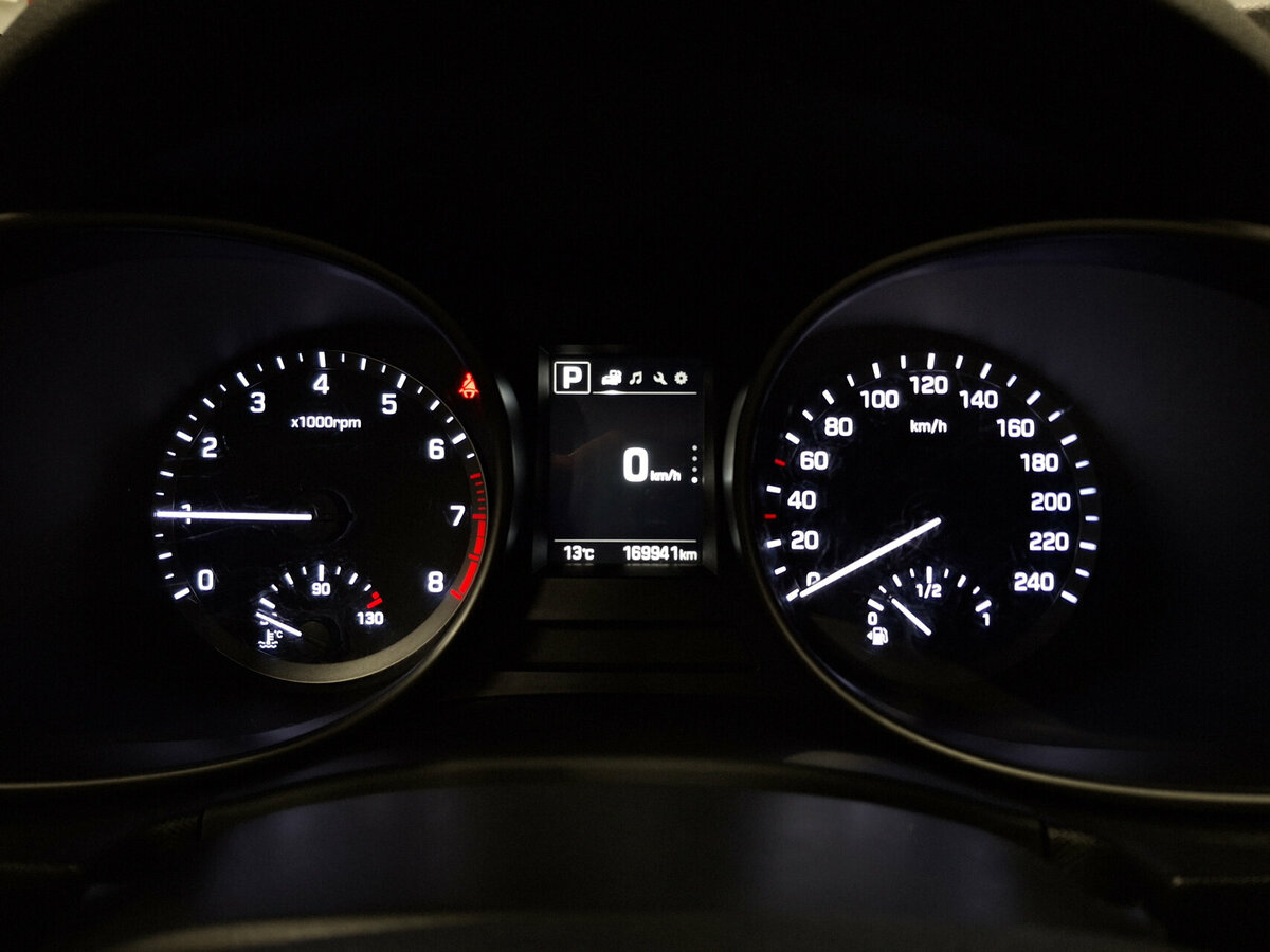 Б/У Хендай Санта Фе 2018 года. Фото: #12