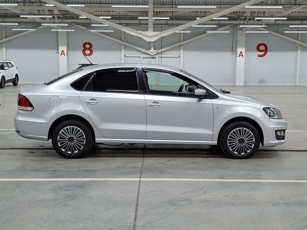 Б/У Фольксваген Поло 2015 года. Фото: #3