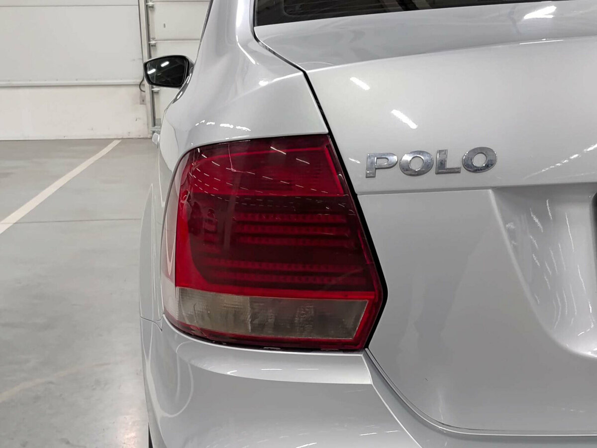 Б/У Фольксваген Поло 2015 года. Фото: #8