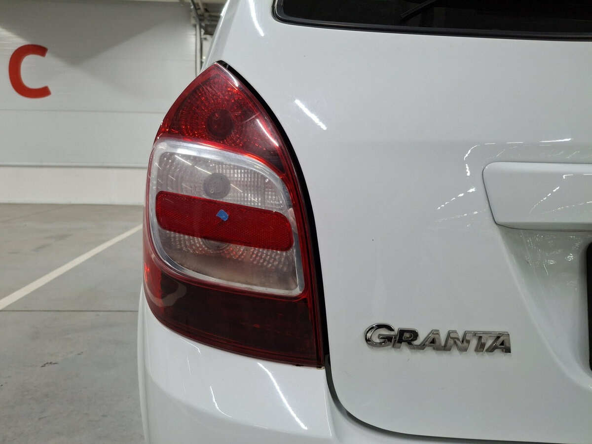 Б/У Лада (ВАЗ) Гранта 2020 года. Фото: #8