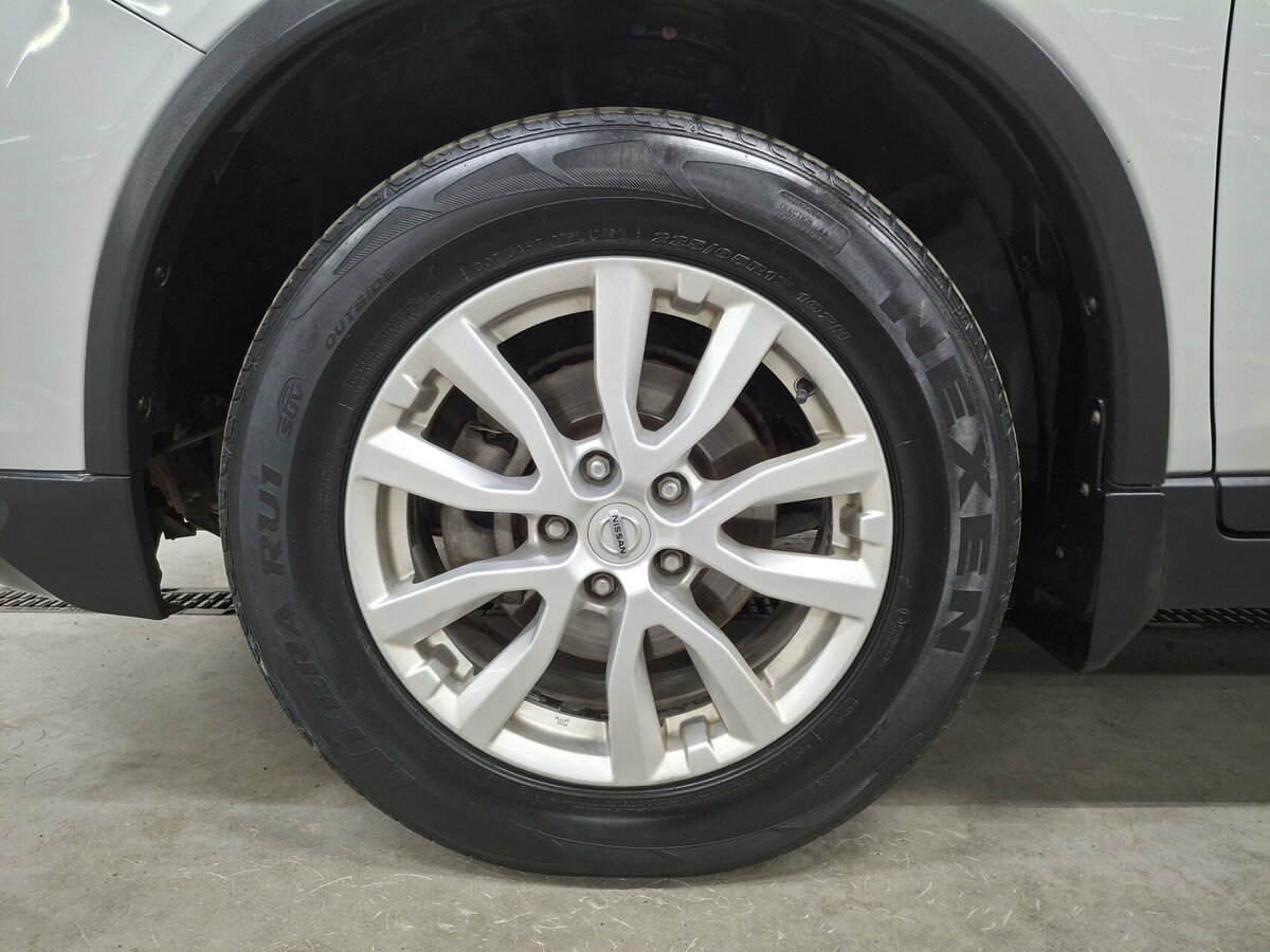 Б/У Ниссан Икс-Трейл 2019 года. Фото: #17