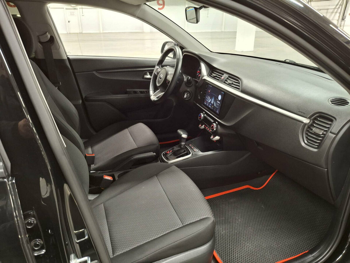 Б/У Киа Рио 2021 года. Фото: #10